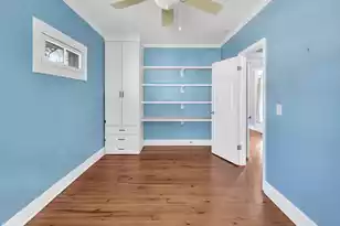 79 America St, Charleston, SC 29403 - Photo 2