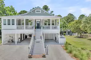8476 Bottlenose Ct, Edisto Island, SC 29438 - Photo 1