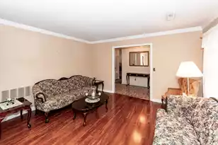 8425 Deerwood Dr, North Charleston, SC 29406 - Photo 10