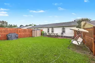 406 Erskine St, Ladson, SC 29456 - Photo 28
