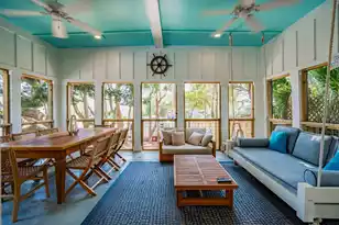 919 Ashley Ave E, Folly Beach, SC 29439 - Photo 20