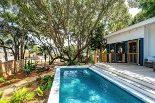 919 Ashley Ave E, Folly Beach, SC 29439 - Photo 54