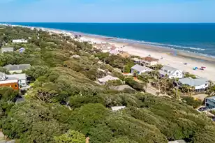 919 Ashley Ave E, Folly Beach, SC 29439 - Photo 66