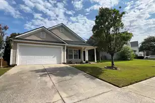 135 Wildberry Ln, Goose Creek, SC 29445 - Photo 2