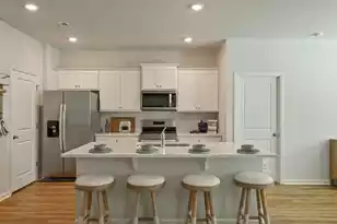 1043 Laurel Oaks Dr, Summerville, SC 29483 - Photo 2