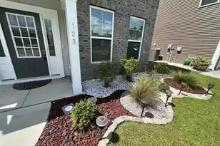 123 Rouen Ln, Summerville, SC 29486 - Photo 2