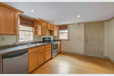 38 Ashe Street #B, Charleston, SC 29403 - Photo 2