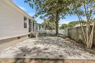 509 Beechcraft St, Charleston, SC 29407 - Photo 36