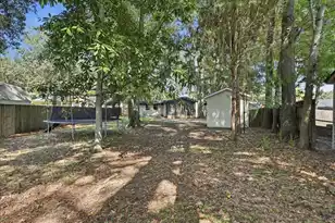 1203 Valley Dr, Hanahan, SC 29410 - Photo 52