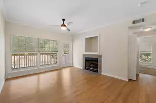700 Daniel Ellis Dr, Charleston, SC 29412 - Photo 2
