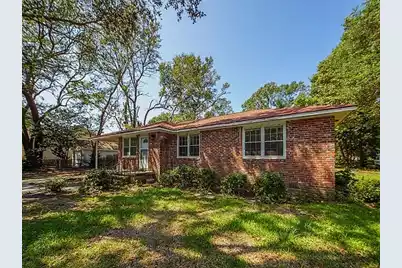 939 Dill Avenue, Charleston, SC 29412 - Photo 2