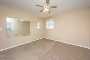 401 Iowa Ct, Ladson, SC 29456 - Photo 12