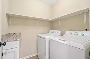 1323 Center Lake Dr, Mount Pleasant, SC 29464 - Photo 20