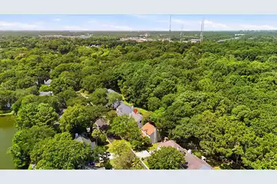 1323 Center Lake Drive, Mount Pleasant, SC 29464 - Photo 38