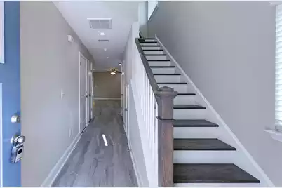 2002 Hugo Avenue, North Charleston, SC 29405 - Photo 8