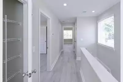 2002 Hugo Avenue, North Charleston, SC 29405 - Photo 10