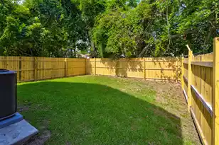2002 Hugo Ave, North Charleston, SC 29405 - Photo 22
