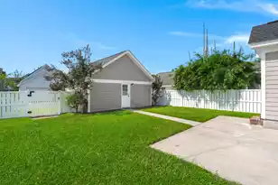 119 Trillium Ave, Summerville, SC 29483 - Photo 32