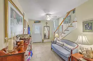 106 Ventura Pl, Mount Pleasant, SC 29464 - Photo 4