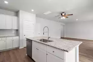 2130 Longhorn Ln, Summerville, SC 29485 - Photo 32
