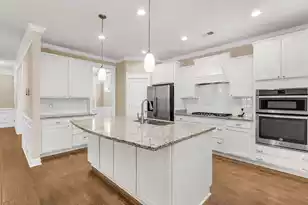 719 Hickory Street N, Summerville, SC 29483 - Photo 10