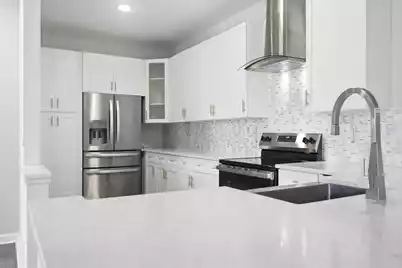 1372 Hopton Circle, Mount Pleasant, SC 29466 - Photo 16