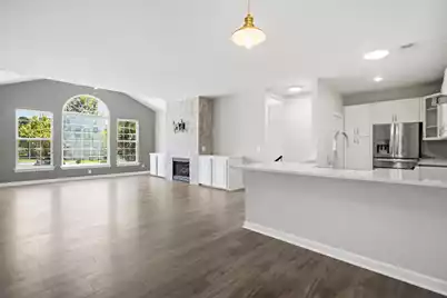 1372 Hopton Circle, Mount Pleasant, SC 29466 - Photo 12