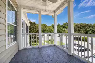 1372 Hopton Cir, Mount Pleasant, SC 29466 - Photo 4