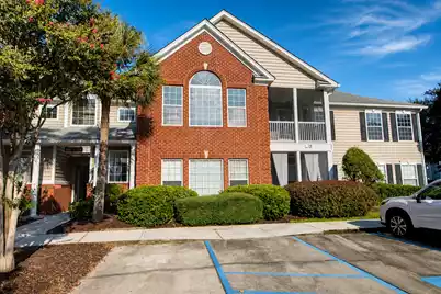 1372 Hopton Circle, Mount Pleasant, SC 29466 - Photo 2