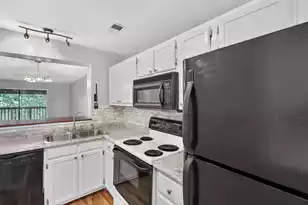 1530 Fort Johnson Road #Apt 1L, Charleston, SC 29412 - Photo 8