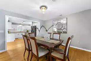 908 Searle Ct, Mount Pleasant, SC 29464 - Photo 8