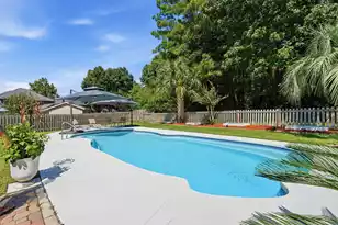 106 Six Point Ct, Goose Creek, SC 29445 - Photo 1