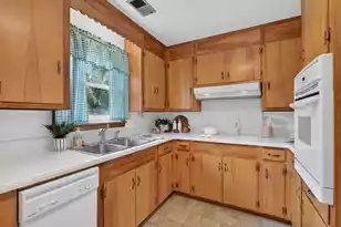 112 Lyle Rd, Goose Creek, SC 29445 - Photo 4