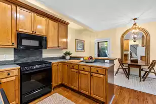 192 Ashley Ave, Charleston, SC 29403 - Photo 6