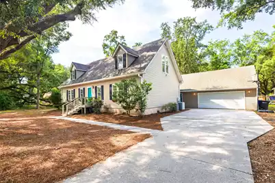 1519 Rifle Range Road, Mount Pleasant, SC 29464 - Photo 4