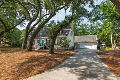 1519 Rifle Range Road, Mount Pleasant, SC 29464 - Photo 32