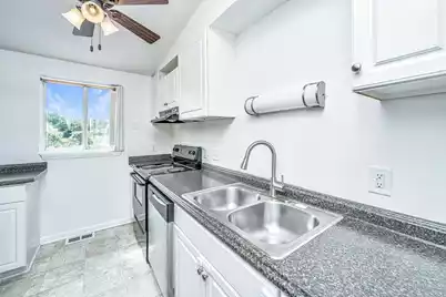 4921 Sierra Court, North Charleston, SC 29418 - Photo 6