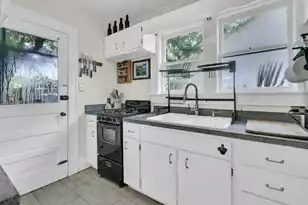 9 Laurel Ave, Charleston, SC 29403 - Photo 26