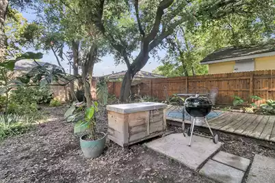 9 Laurel Avenue, Charleston, SC 29403 - Photo 6