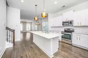 656 Coleman Blvd, Mount Pleasant, SC 29464 - Photo 16
