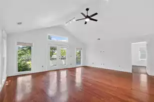 1640 Fairway Pl Ln, Mount Pleasant, SC 29464 - Photo 16