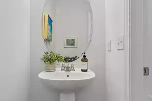 2132 Promenade Ct, Mount Pleasant, SC 29466 - Photo 10