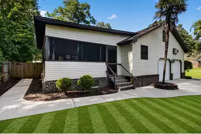 295 Forest Circle, Summerville, SC 29483 - Photo 2