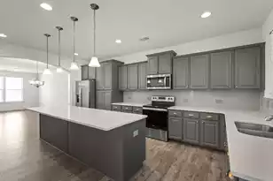 1088 Magnolia Warbler Wy, Ravenel, SC 29470 - Photo 8