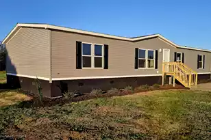 5273 Indian Branch Rd, Hartsville, SC 29550 - Photo 2