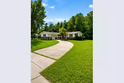 146 Venning Street, Saint Stephen, SC 29479 - Photo 2