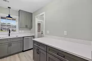 118 Highland Ave, Summerville, SC 29486 - Photo 12