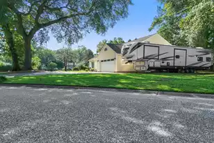 4901 Boykin Dr, North Charleston, SC 29420 - Photo 20