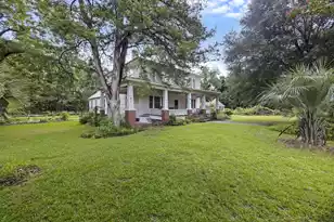 305 Dawson St, Eutawville, SC 29048 - Photo 2