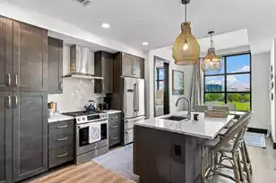 5 Gadsdenboro St, Charleston, SC 29401 - Photo 2